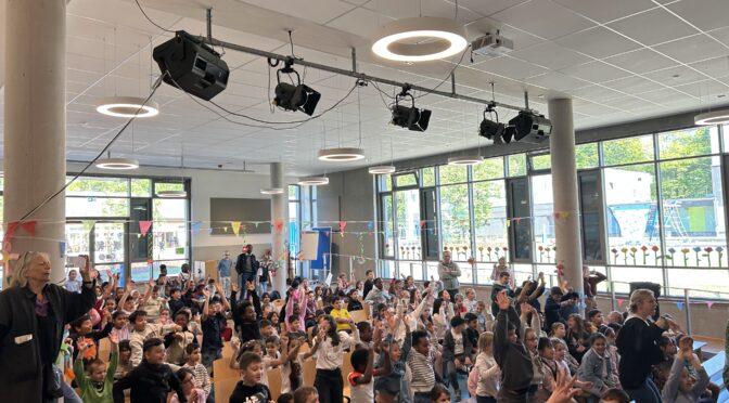 Bunter Start in die Maiferien